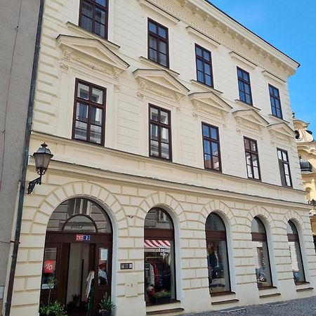 Velky Byt 3+Kk Klicperova, 2 Loznice Градець-Кралове Екстер'єр фото